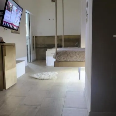 Giuliano Jacuzzi Love hôtel